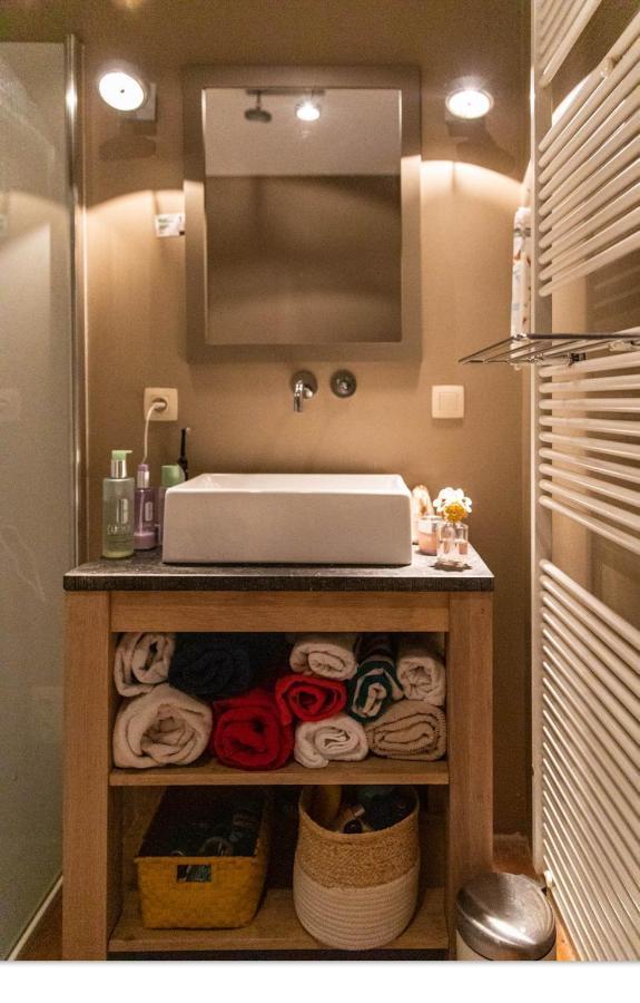 Ruim Appartement Met Prachtig Zicht Op A+ Locatie! Anversa Esterno foto
